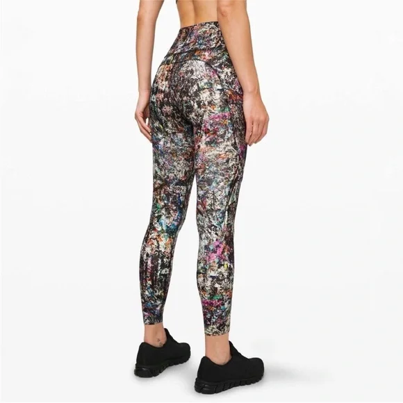 Lululemon Fast and Free Tight II 25” Non-Reflective Nulux in Vitalize Multi 8 - Picture 1 of 6